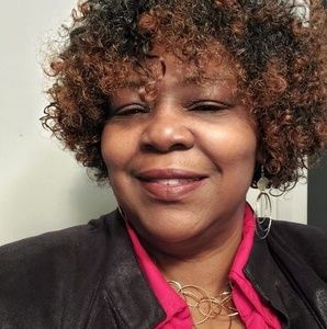 Meet your Posher, Bernadette